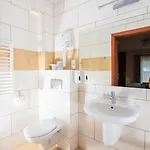 Nalecz Center Отель