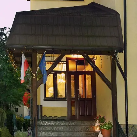 Nalecz City Center 2*
