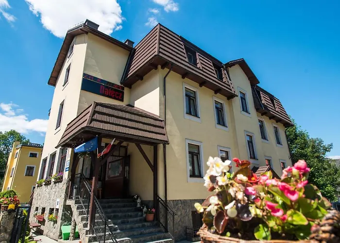 Отель Nalecz Center 2*