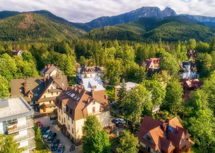 Отель Nalecz Center 2*